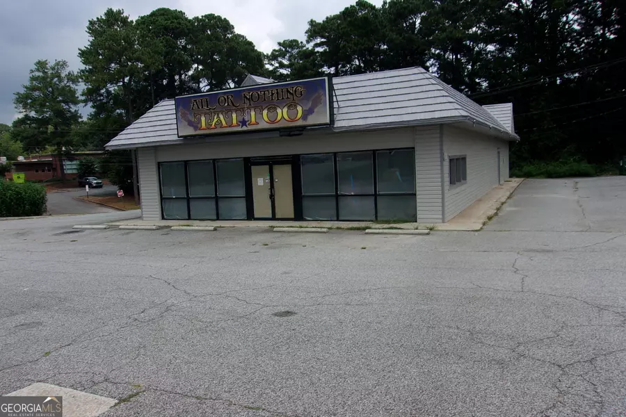 2569 & 2579 S Cobb DR SE, Smyrna, GA 30080