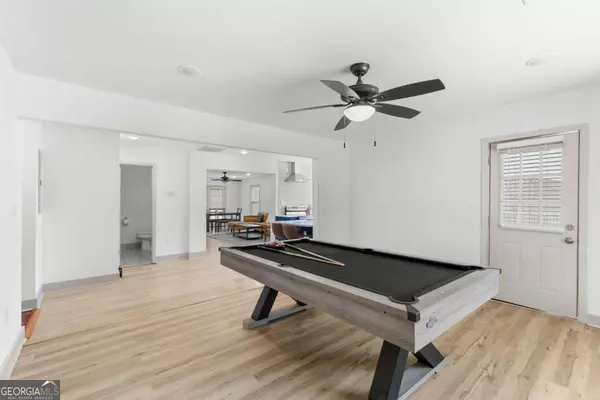 Savannah, GA 31401,911 Hamilton CT