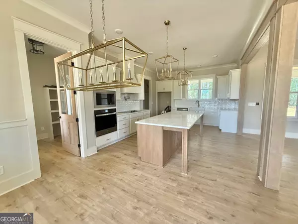 Bishop, GA 30621,1330 Echols RD