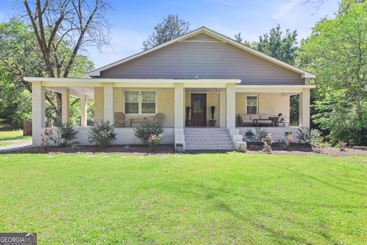Hogansville, GA 30230,901 E Main ST