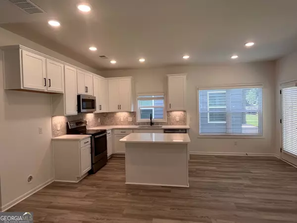 Cleveland, GA 30528,177 Jackson Heights