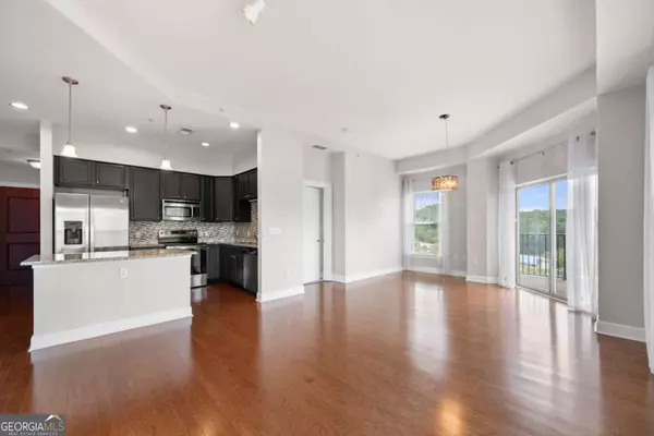Atlanta, GA 30339,200 River Vista DR #743