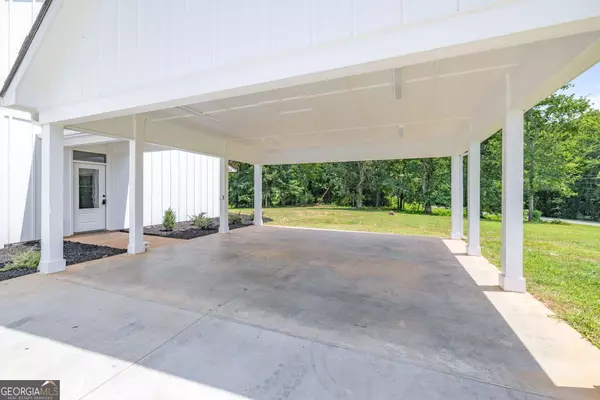 Mount Airy, GA 30563,209 Hazel Creek RD