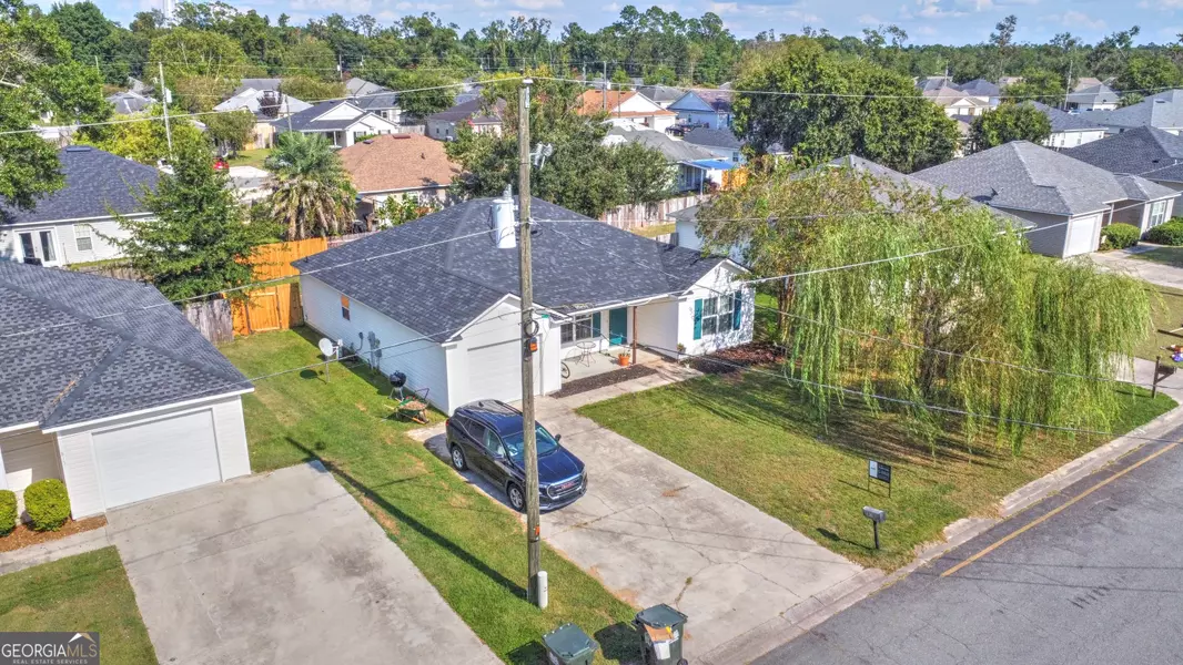 819 Kristen LN, Hahira, GA 31632