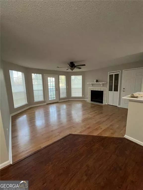 Alpharetta, GA 30022,1213 Waterville CT #233