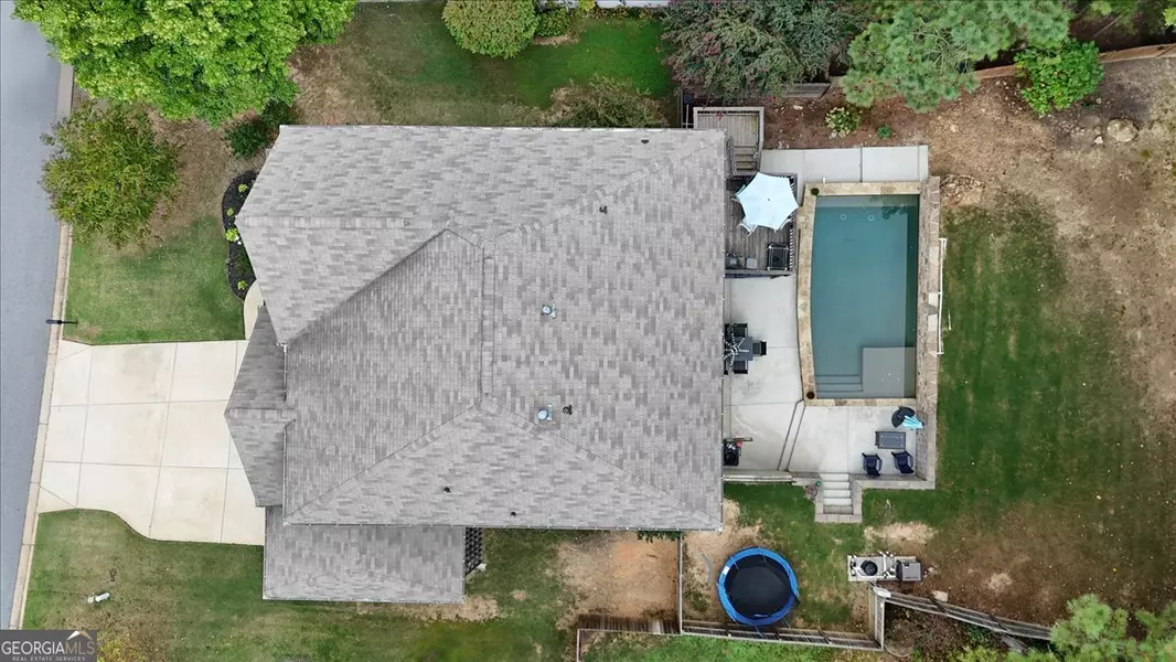 206 White Cloud RUN, Canton, GA 30114