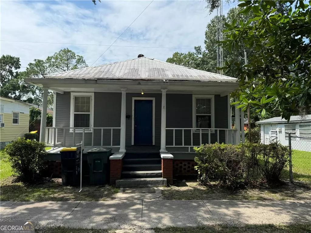 Savannah, GA 31401,737 E 37th ST