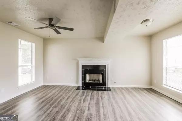 Riverdale, GA 30274,7282 Williamsburg DR