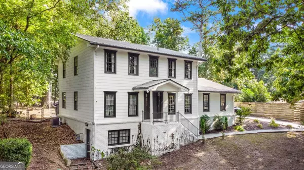 Berkeley Lake, GA 30096,813 Lakeshore DR