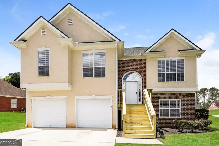 165 Sawgrass WAY, Fayetteville, GA 30215