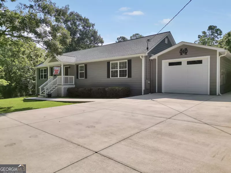 186 Harbor DR, Eatonton, GA 31024