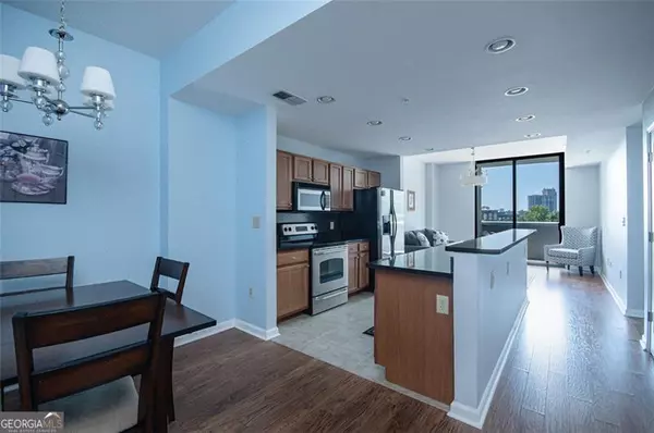 Atlanta, GA 30305,3040 PEACHTREE RD #507