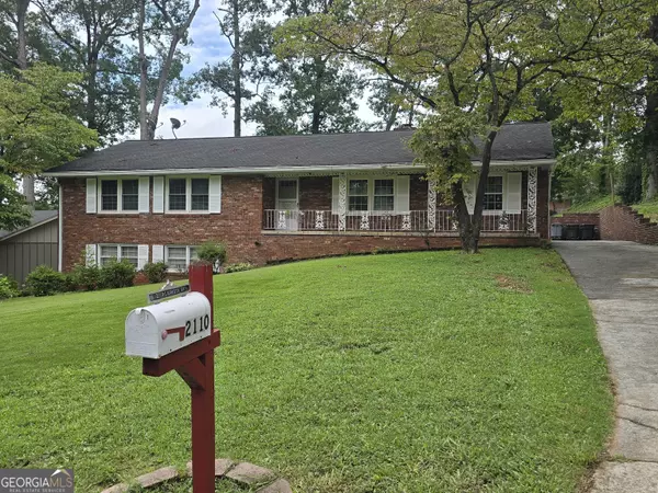 2110 Lavista CIR, Hapeville, GA 30354