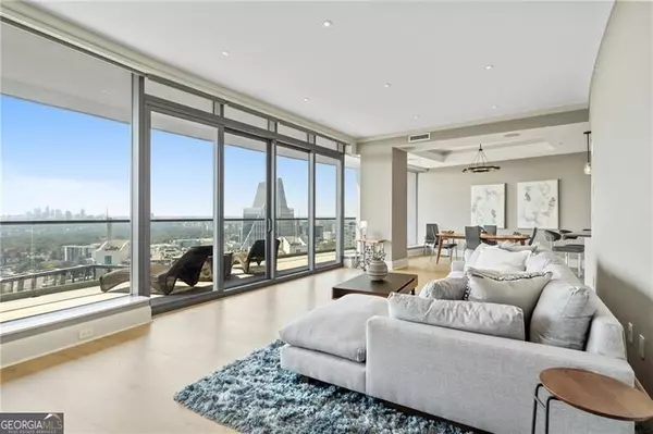 Atlanta, GA 30326,3344 Peachtree RD NE #3105