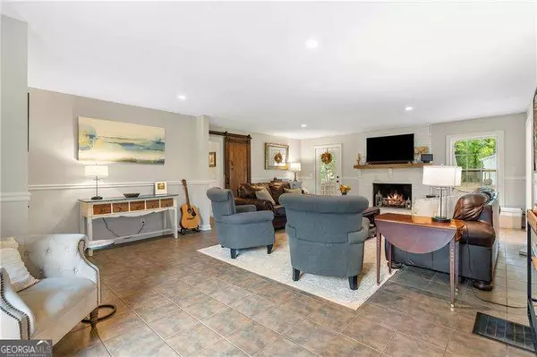 Roswell, GA 30075,220 Alpine DR