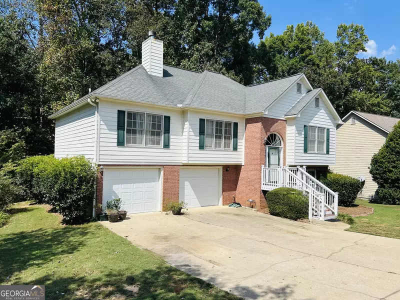 284 Legend Creek LN, Douglasville, GA 30134