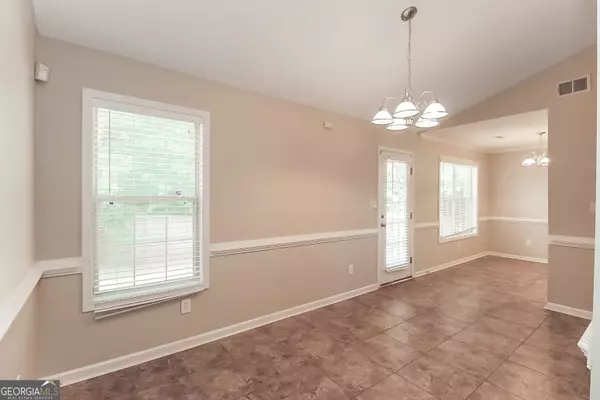 Mcdonough, GA 30253,450 Clear Blue WAY