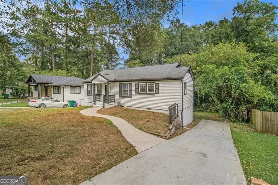 1884 Meadow LN, Decatur, GA 30032