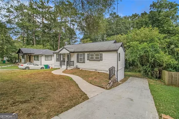 1884 Meadow LN, Decatur, GA 30032