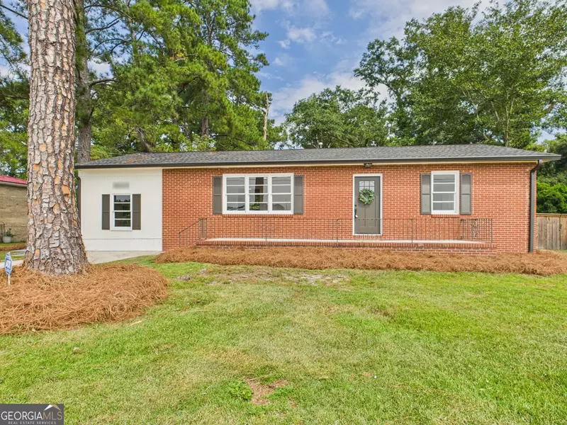 3533 Greenbriar RD, Macon, GA 31204