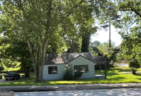 1988 Wesley Chapel RD, Decatur, GA 30035