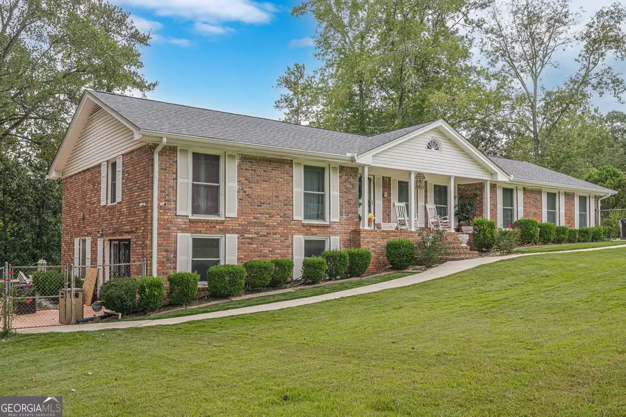 7063 Pleasant DR, Austell, GA 30168