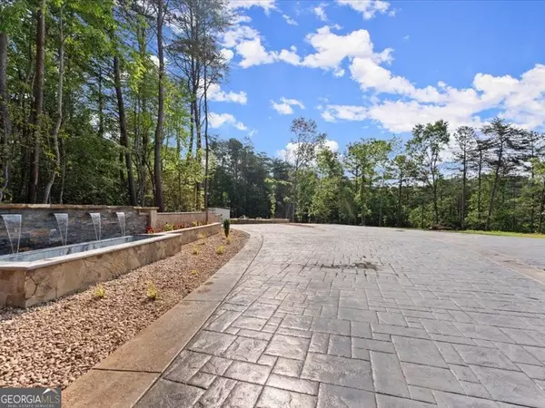 Dahlonega, GA 30533,300 Mountain Ridge DR