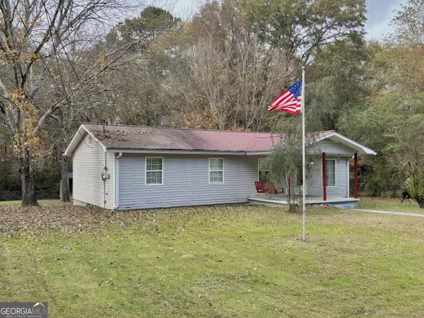 134 Raymond ST, Summerville, GA 30747