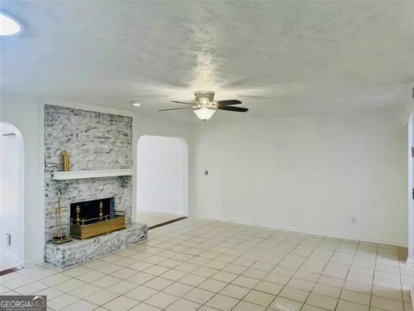 Stone Mountain, GA 30088,1520 STONELEIGH CIR
