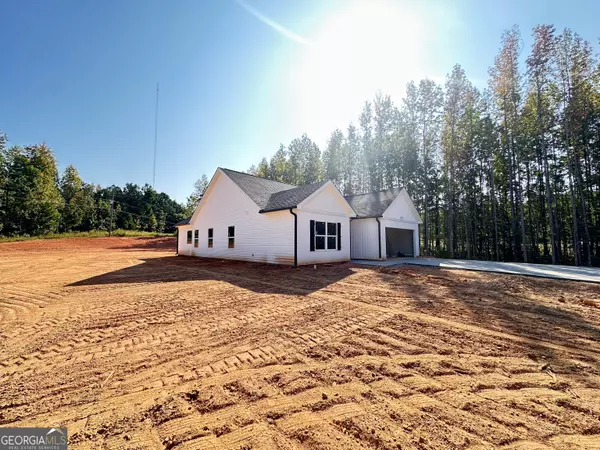 Hogansville, GA 30230,5582 Highway 100