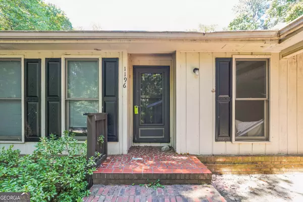 Conyers, GA 30012,1196 Valley DR NE