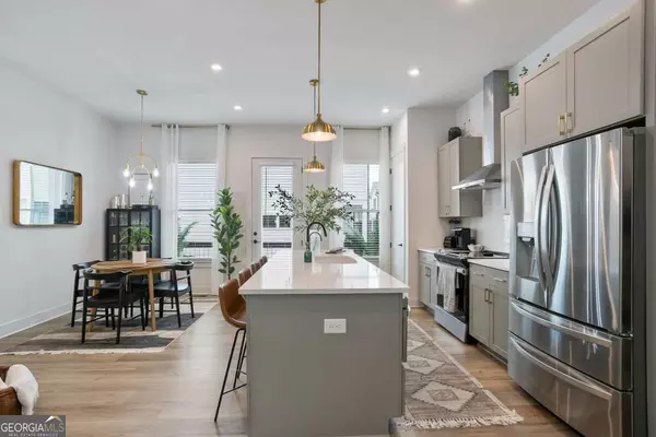 Atlanta, GA 30312,1081 Crest CIR SE