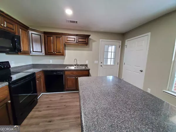 Statesboro, GA 30458,304 Hanna WAY