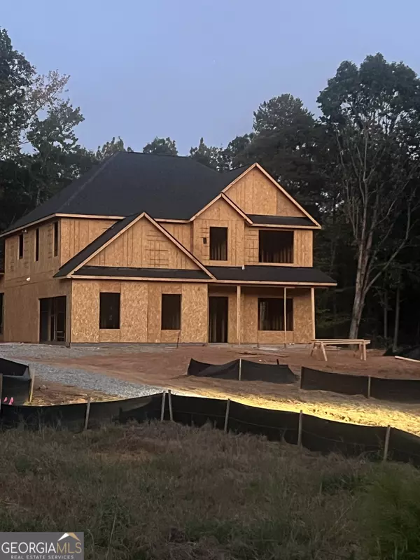 42 Collins DR, Locust Grove, GA 30248