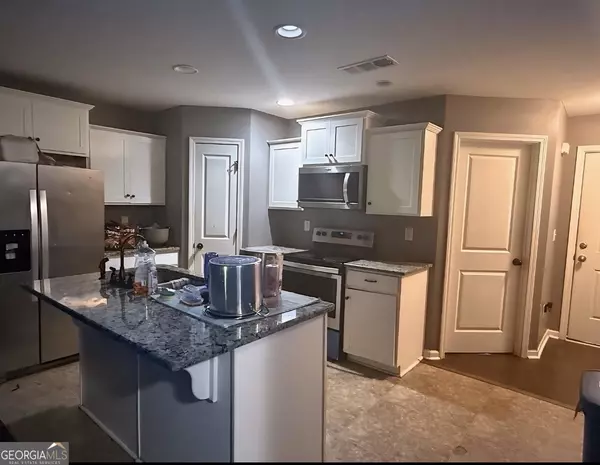 Jackson, GA 30233,335 Stanebrook Ct