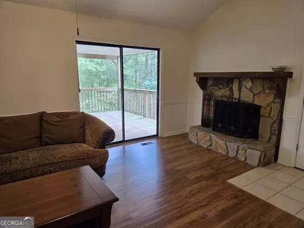 Dawsonville, GA 30534,984 Overlook DR