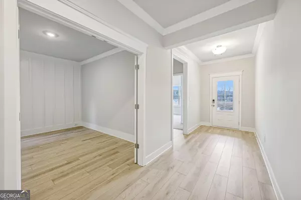 Gainesville, GA 30507,5362 Windridge Pkwy #168A