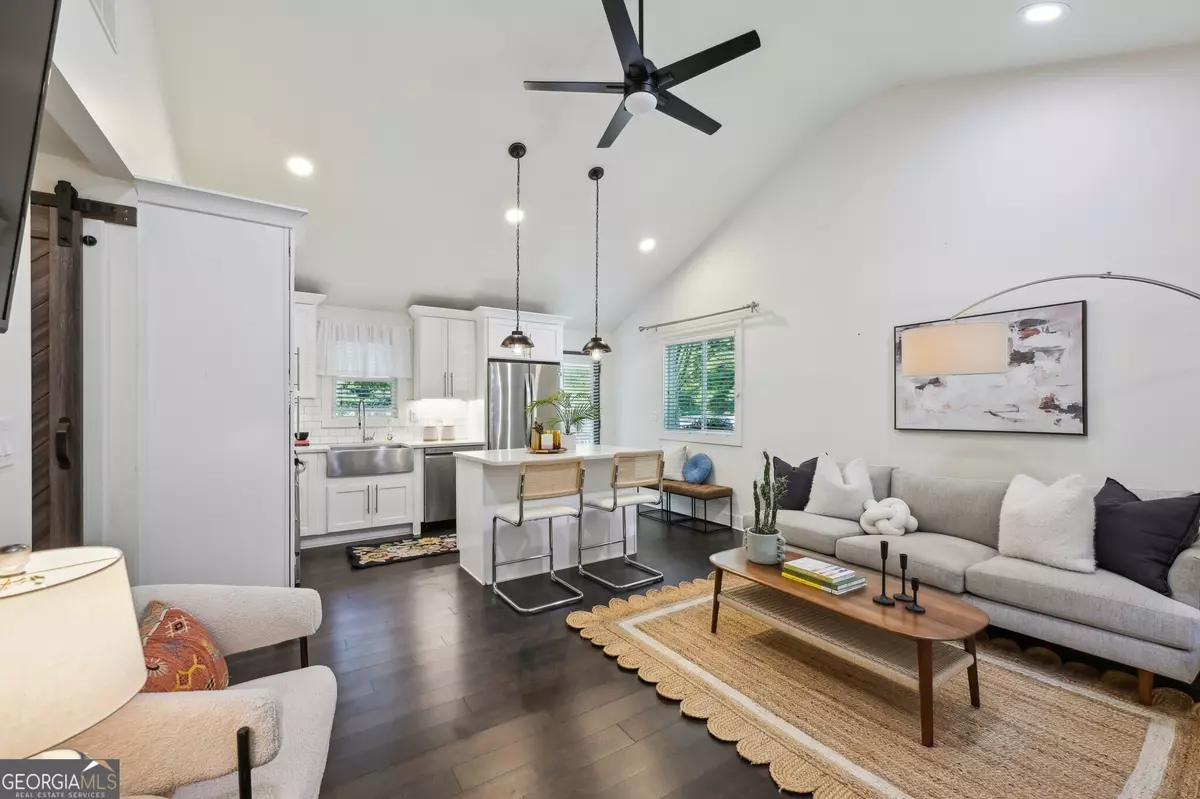 Atlanta, GA 30317,198 Clay ST #G