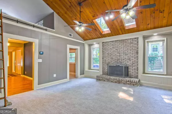 Pine Lake, GA 30072,523 Pine DR