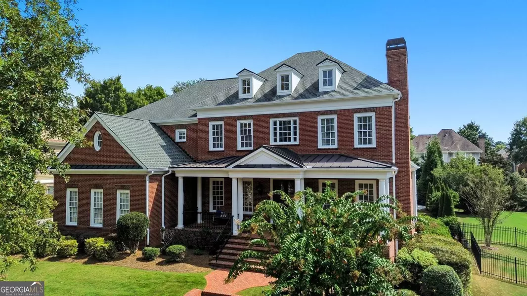 1094 Meadow Bluff TER, Suwanee, GA 30024