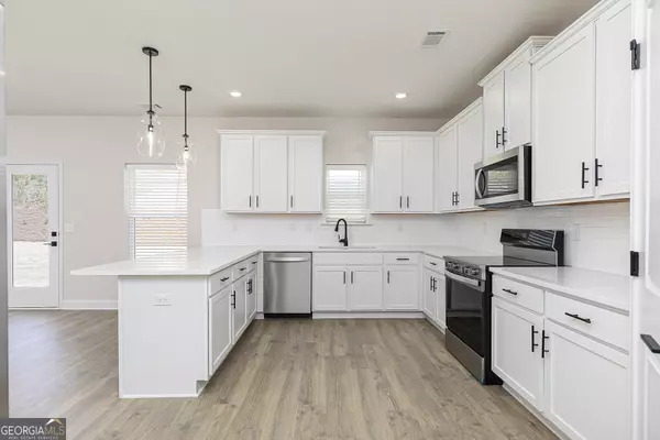 Dallas, GA 30157,526 Cantrell DR