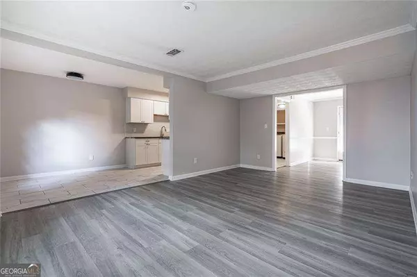 Marietta, GA 30068,5004 Meadow LN