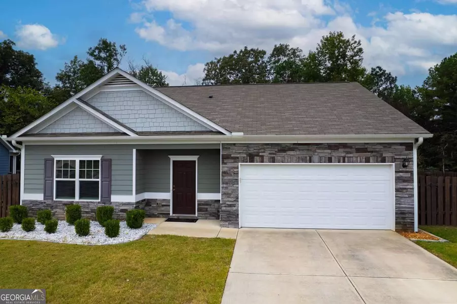 1411 NW Red Hill DR, Dalton, GA 30720