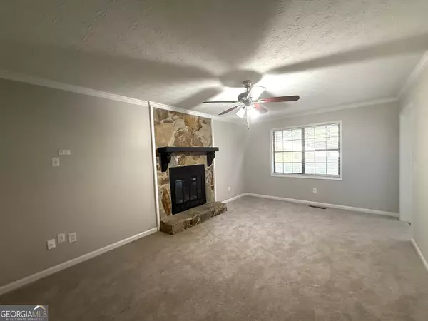 Loganville, GA 30052,169 Holly CT