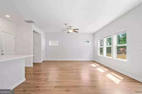 Canton, GA 30114,279 Wells CIR