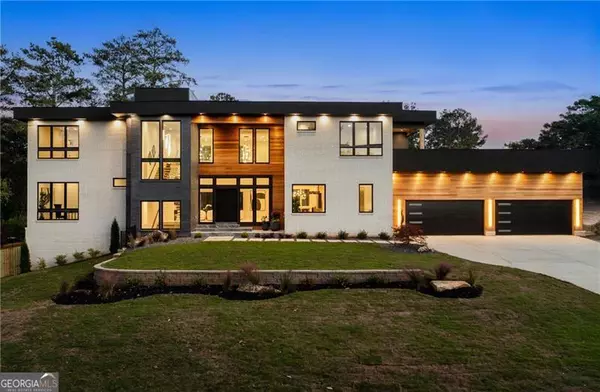 6531 Long Acres DR, Sandy Springs, GA 30328