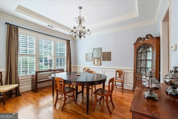 Decatur, GA 30033,932 Manor Parc DR