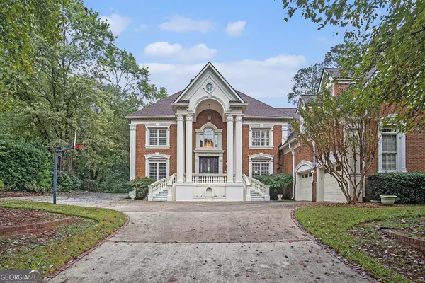 5435 Chelsen Wood DR, Johns Creek, GA 30097