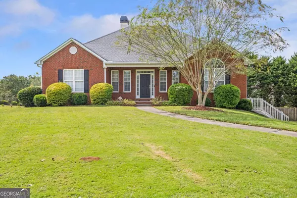 6445 Crystal LN, Cumming, GA 30040