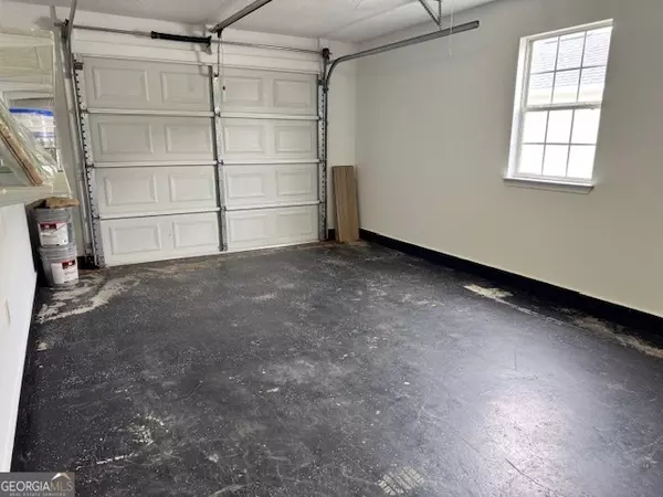 Warner Robins, GA 31088,204 Falkirk DR